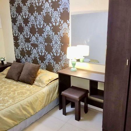 Super Cute Hampton Suites Imus Bagian luar foto