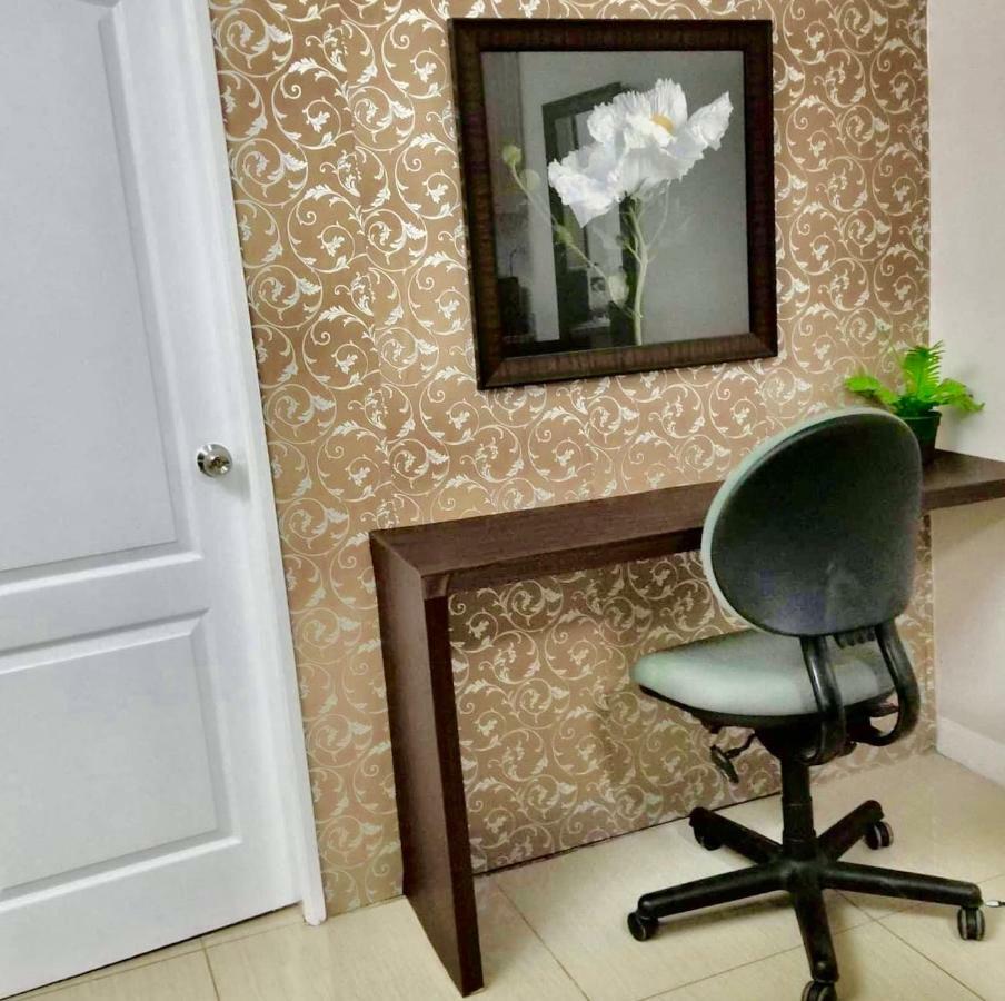 Super Cute Hampton Suites Imus Bagian luar foto