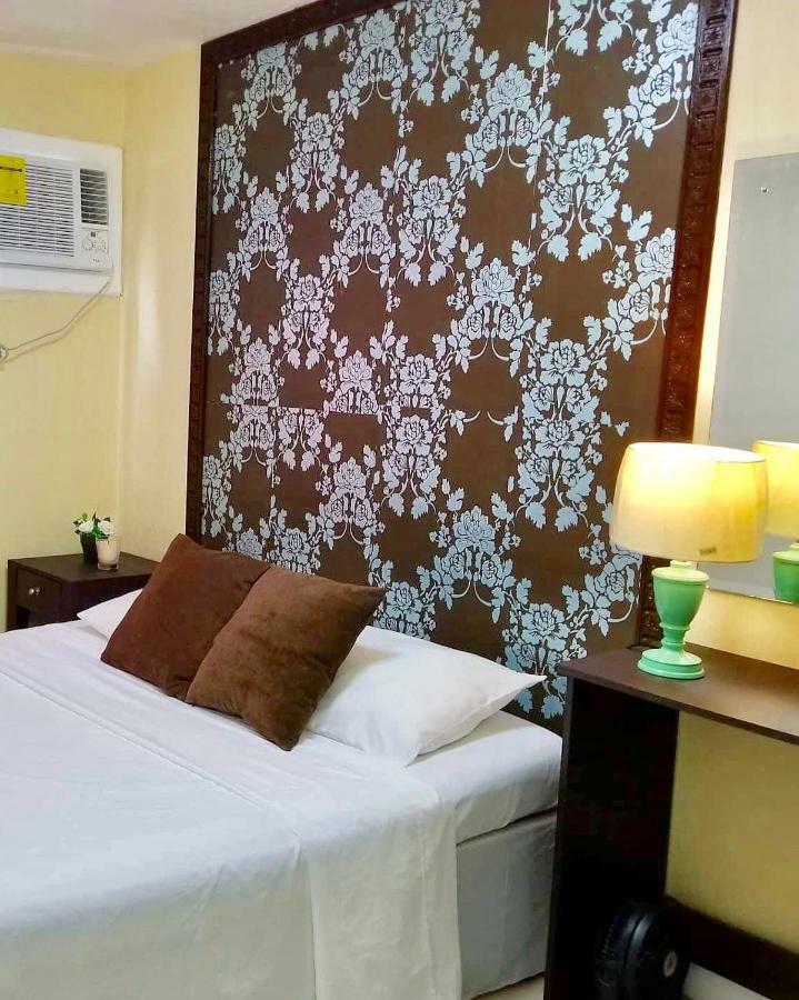 Super Cute Hampton Suites Imus Bagian luar foto