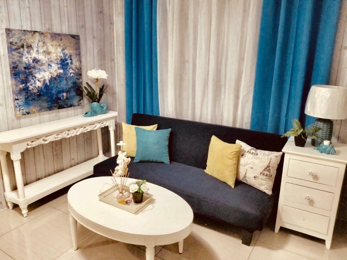Super Cute Hampton Suites Imus Bagian luar foto