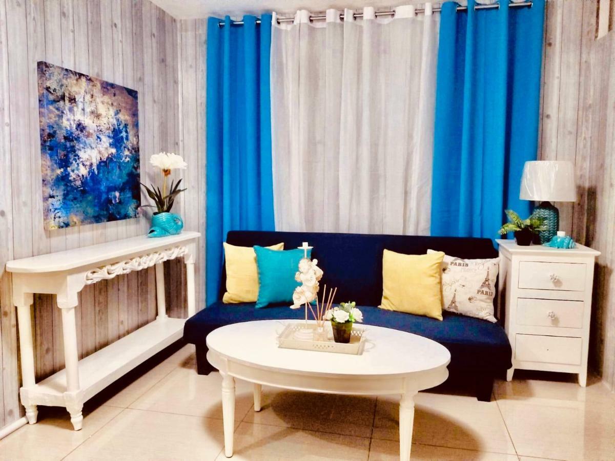 Super Cute Hampton Suites Imus Bagian luar foto