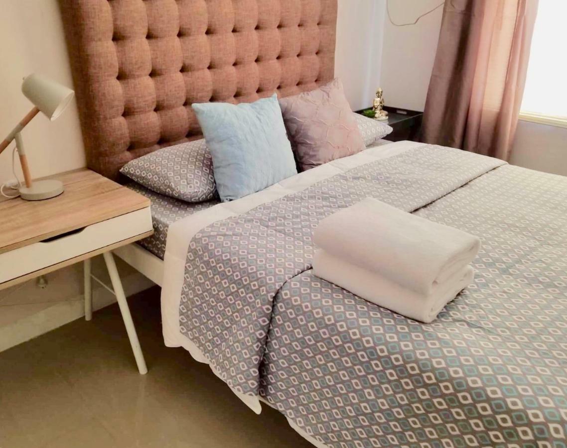Super Cute Hampton Suites Imus Bagian luar foto