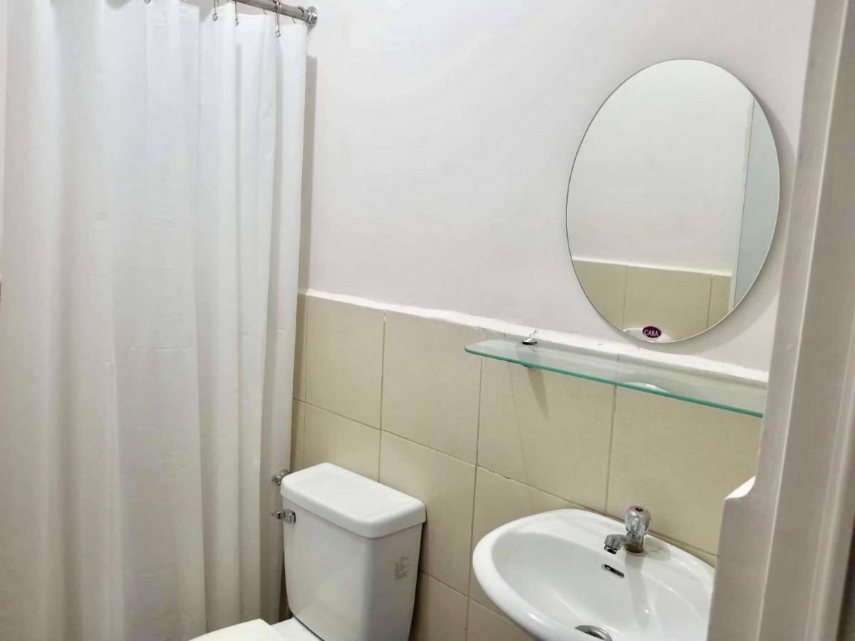 Super Cute Hampton Suites Imus Bagian luar foto
